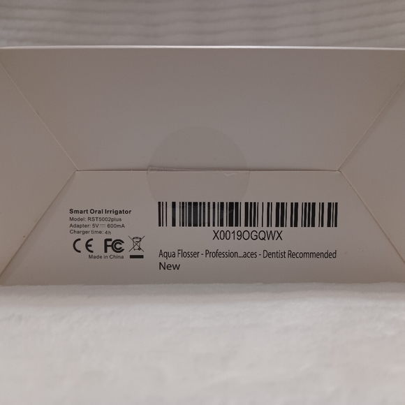 🎁 AquaSonic Aqua Flosser, Three (3) Modes, Four (4) Nozzle Tips Travel Bag NWT - Picture 16 of 16